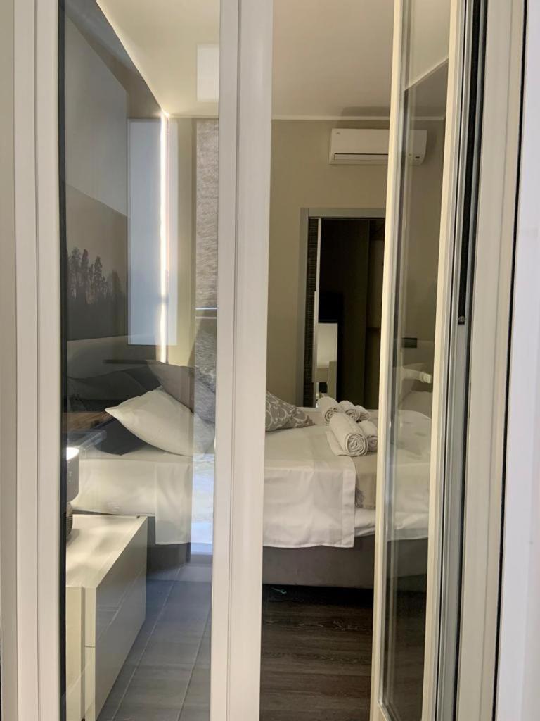 Relais Casa Via Generale Del Buono 13 Milazzo Lejlighed Eksteriør billede